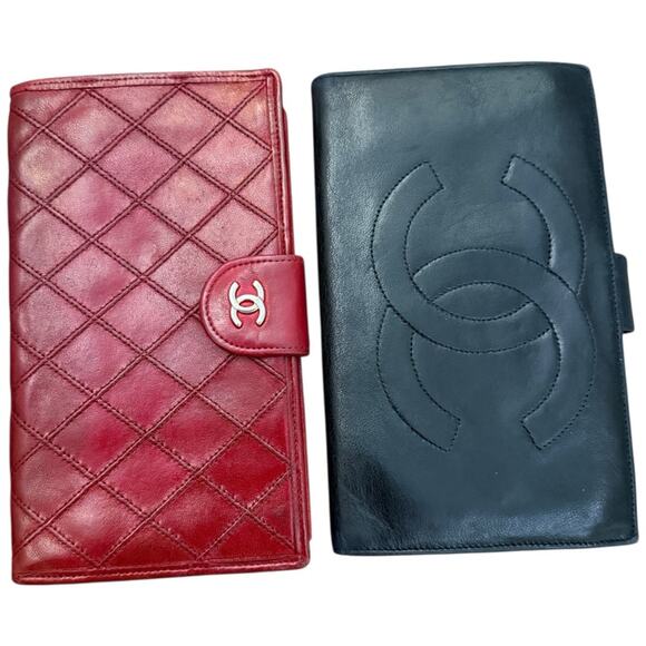 CHANEL Red and Black Vintage Wallet Bundle - Picture 1 of 16
